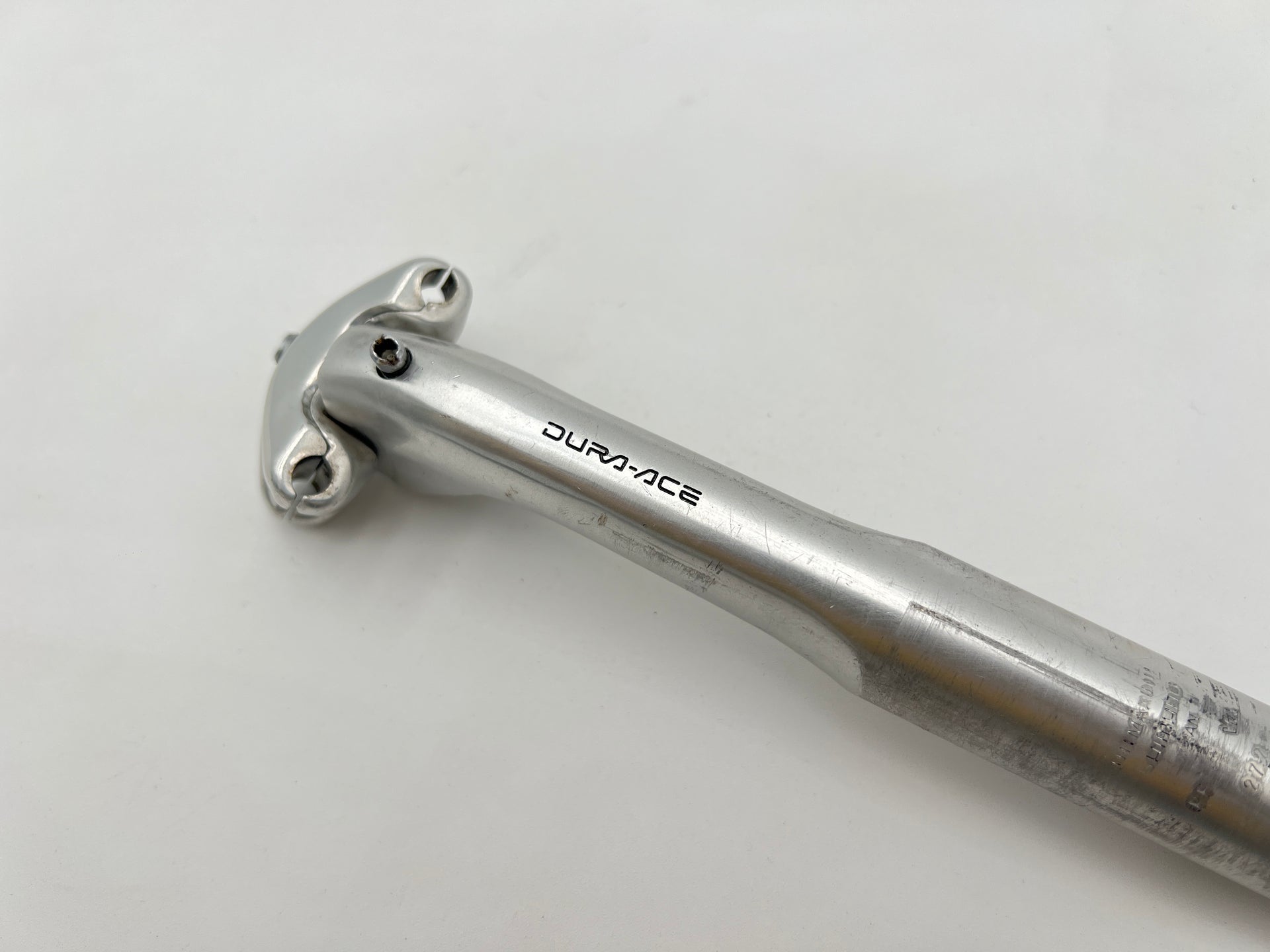 Shimano Dura Ace 7400 Seatpost