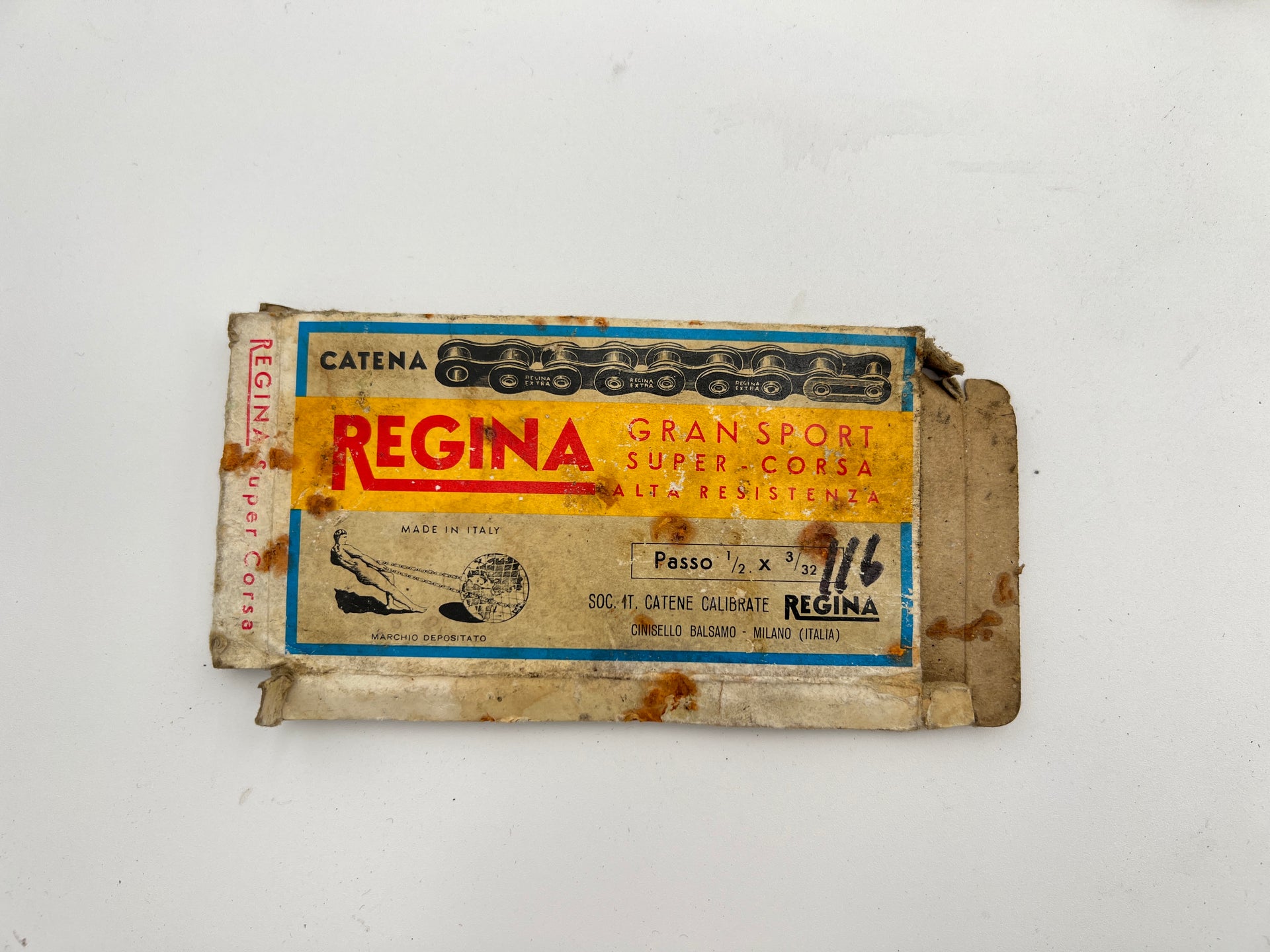 Original Regina Chain Box