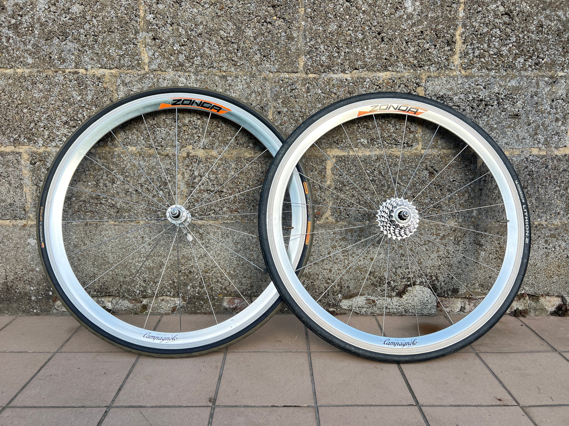 Campagnolo Zonda Clincher Wheelset 700C
