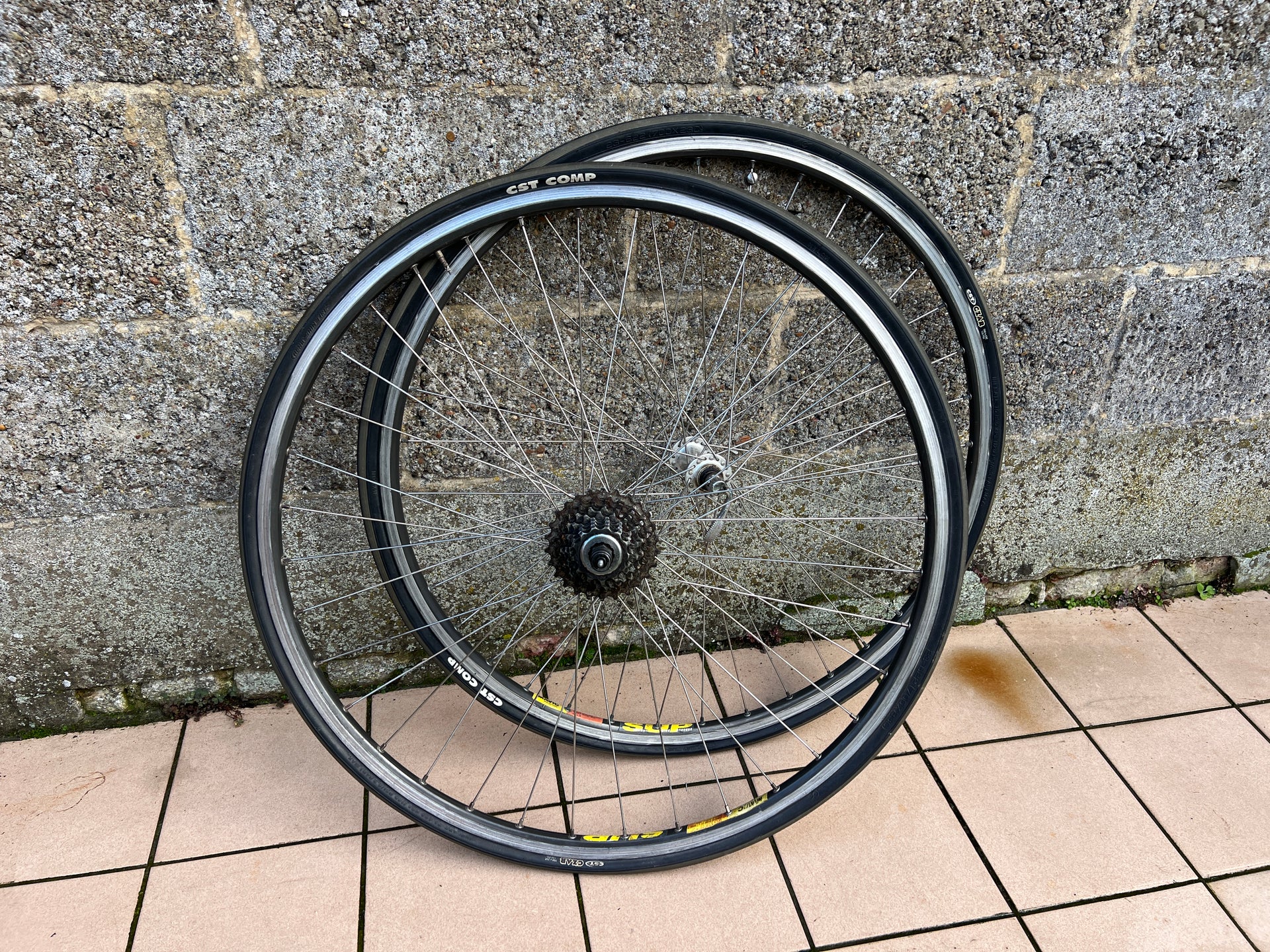 Mavic Sup Clincher Wheelset