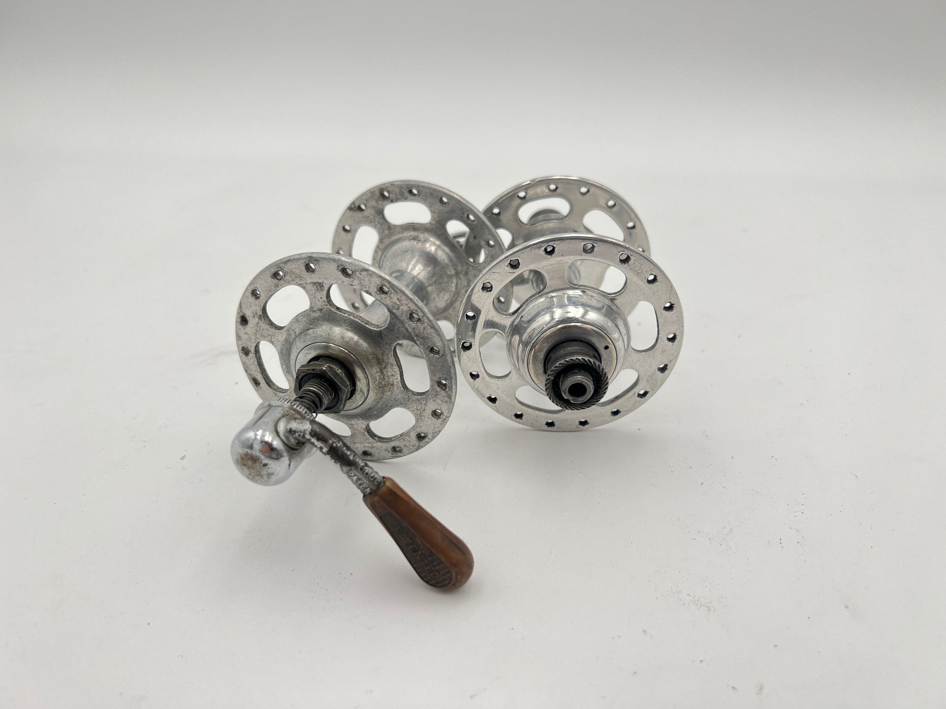 Campagnolo ‘No Record’ High Flange 36H Hubs
