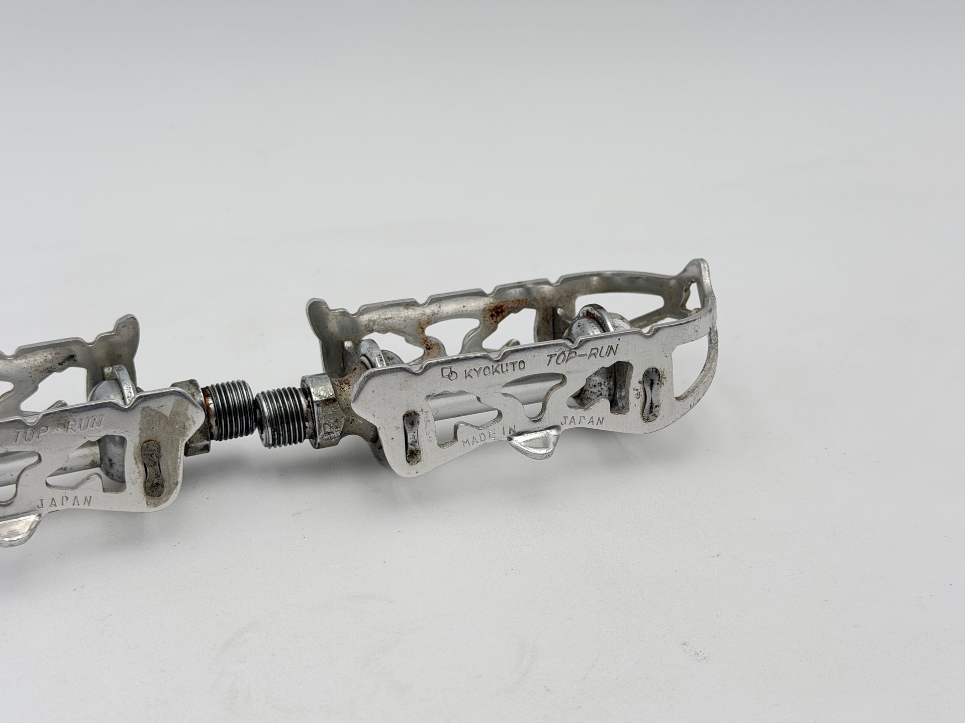 Kyokuto Top Run Pedals