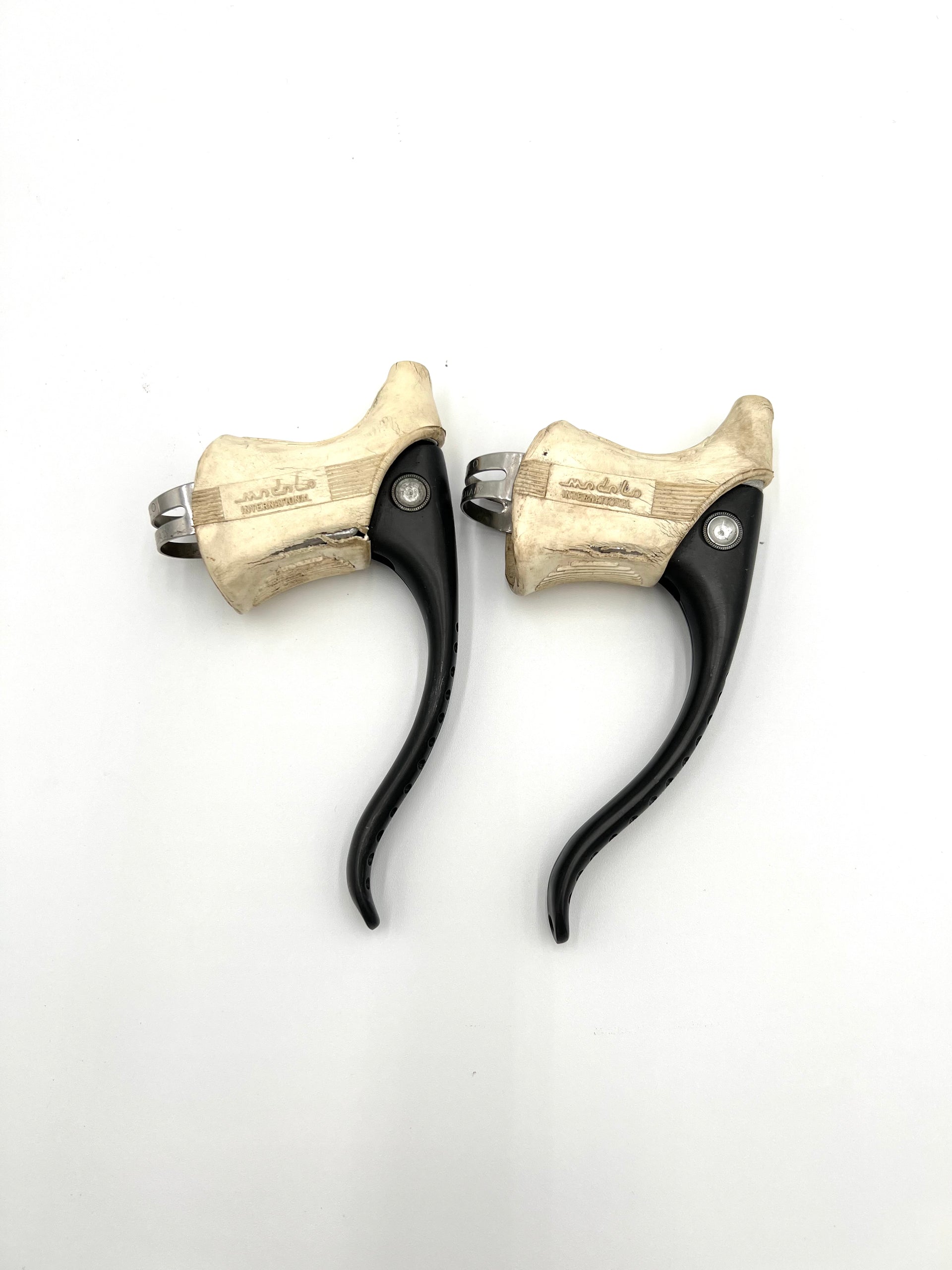 Modolo Equipe brake Levers Black (1 pair)
